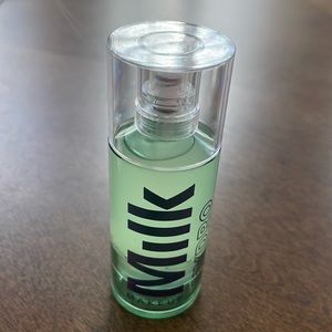 Milk Hydro grip Primer